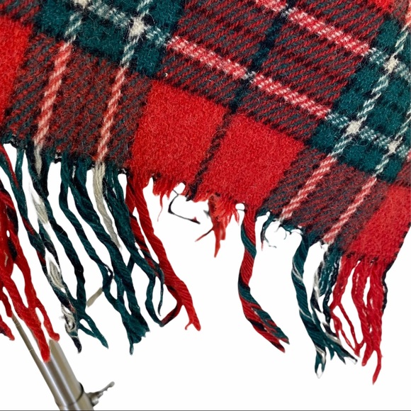 Vintage Tartan Plaid Red Wool Poncho - Picture 6 of 6
